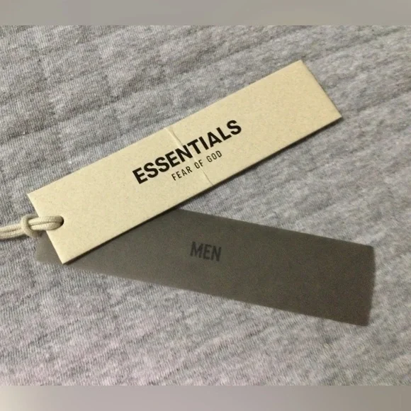 Essentials Fear of God Men's Light Oatmeal Short Sleeve T-Shirt - Picture 9 of 11